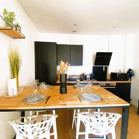 Apartment The Sunny ¤ Terrasse ¤ Proche Centre ¤ Parking ¤ Wifi Amiens