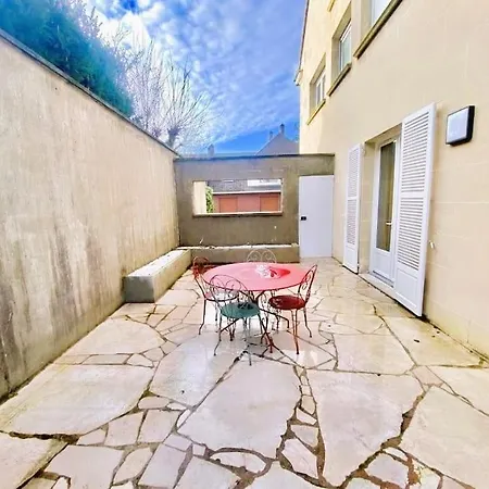 The Sunny ¤ Terrasse ¤ Proche Centre ¤ Parking ¤ Wifi Amiens