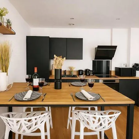 White House - The Sunny Avec Terrasse Et Parking Prive - 20 Min Centre Apartment Amiens