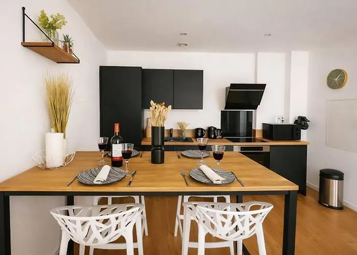 White House - The Sunny Avec Terrasse Et Parking Prive - 20 Min Centre Apartment Amiens